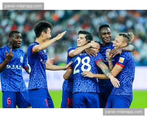 传闻：某英超球队派出球探考察上海申花年轻中场